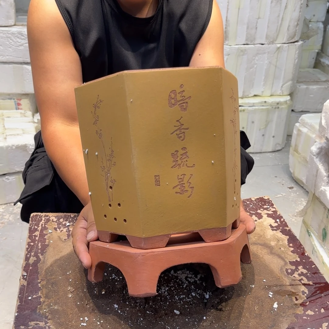 紫砂花盆瑕疵和瑕疵