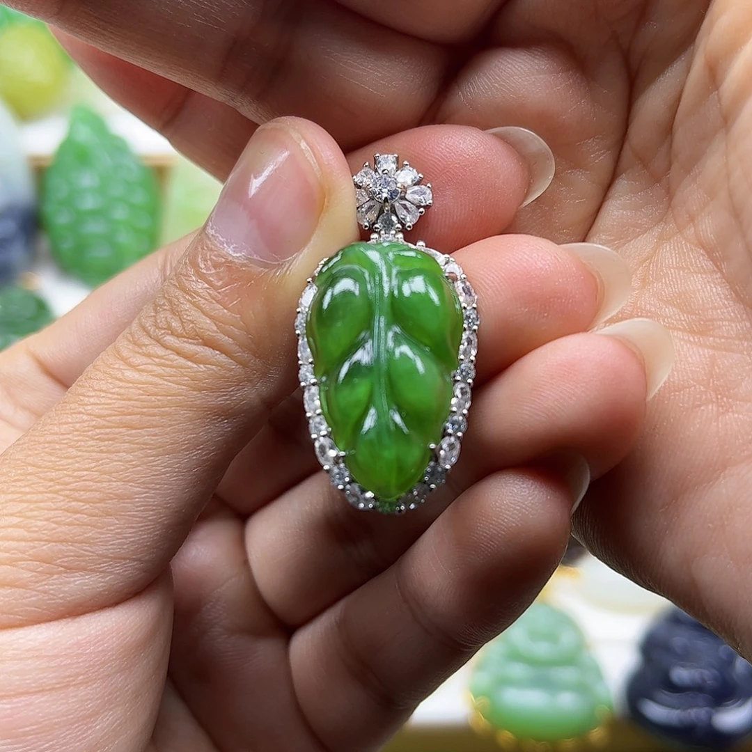 和田玉银S925镶嵌颈饰