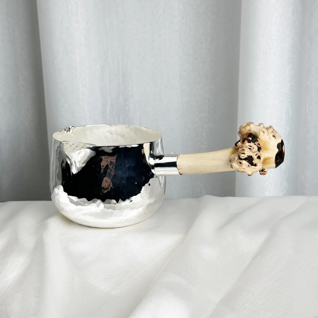 新品--枫叶侧把公道手工银壶999