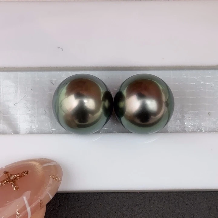 定制海水珍珠未镶嵌裸珠11-12mm大溪地两颗