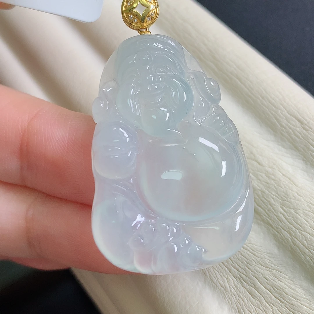 颈饰18K金镶嵌翡翠财神