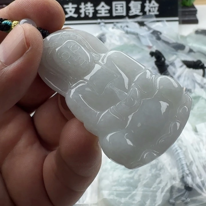 翡翠未镶嵌颈饰天然缅甸A货翡翠