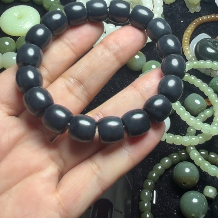 手串未镶嵌和田玉郑*东12