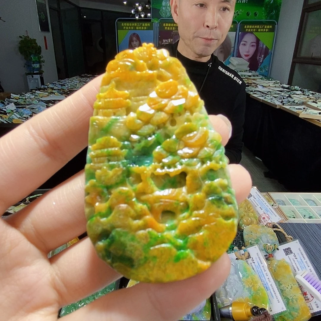 颈饰未镶嵌翡翠翡翠