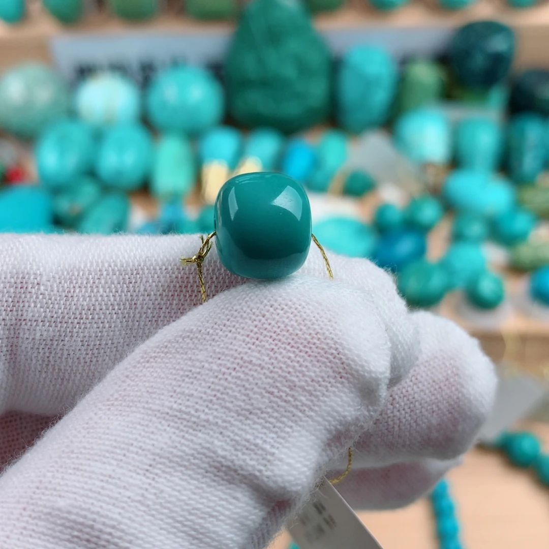 绿松石未镶嵌珠宝奇石10.4mm