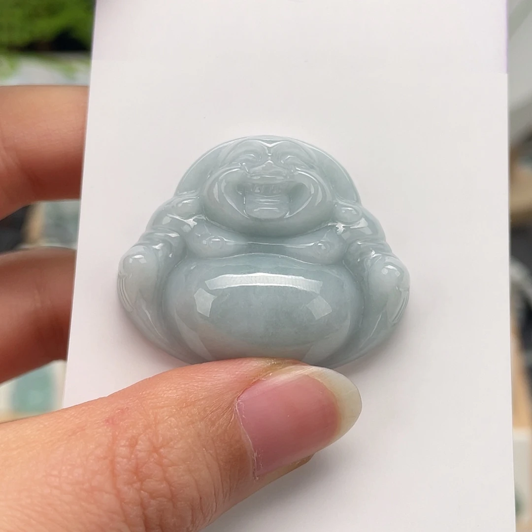 翡翠未镶嵌颈饰佛公