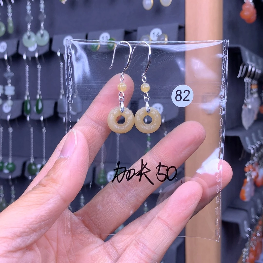 和田玉耳饰银S925镶嵌呼**丫