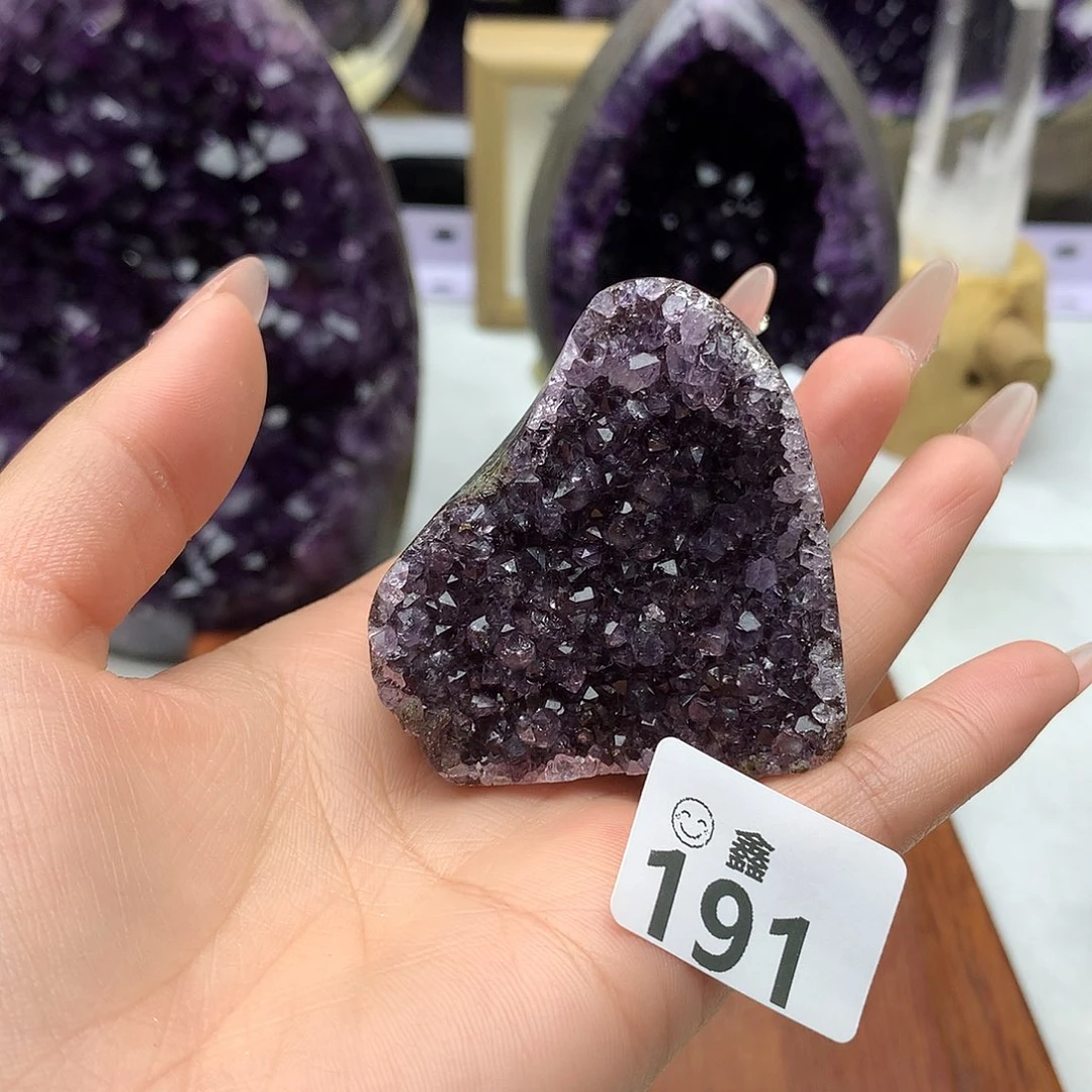 未镶嵌大型摆件（非配饰）水晶