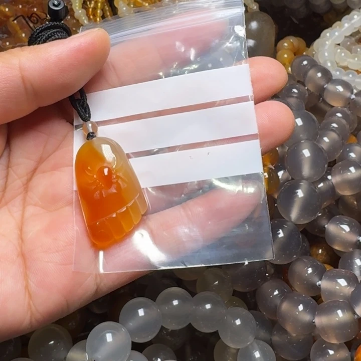 玛瑙/玉髓颈饰未镶嵌火****站749