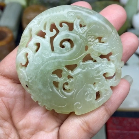 蛇纹石玉未镶嵌颈饰14