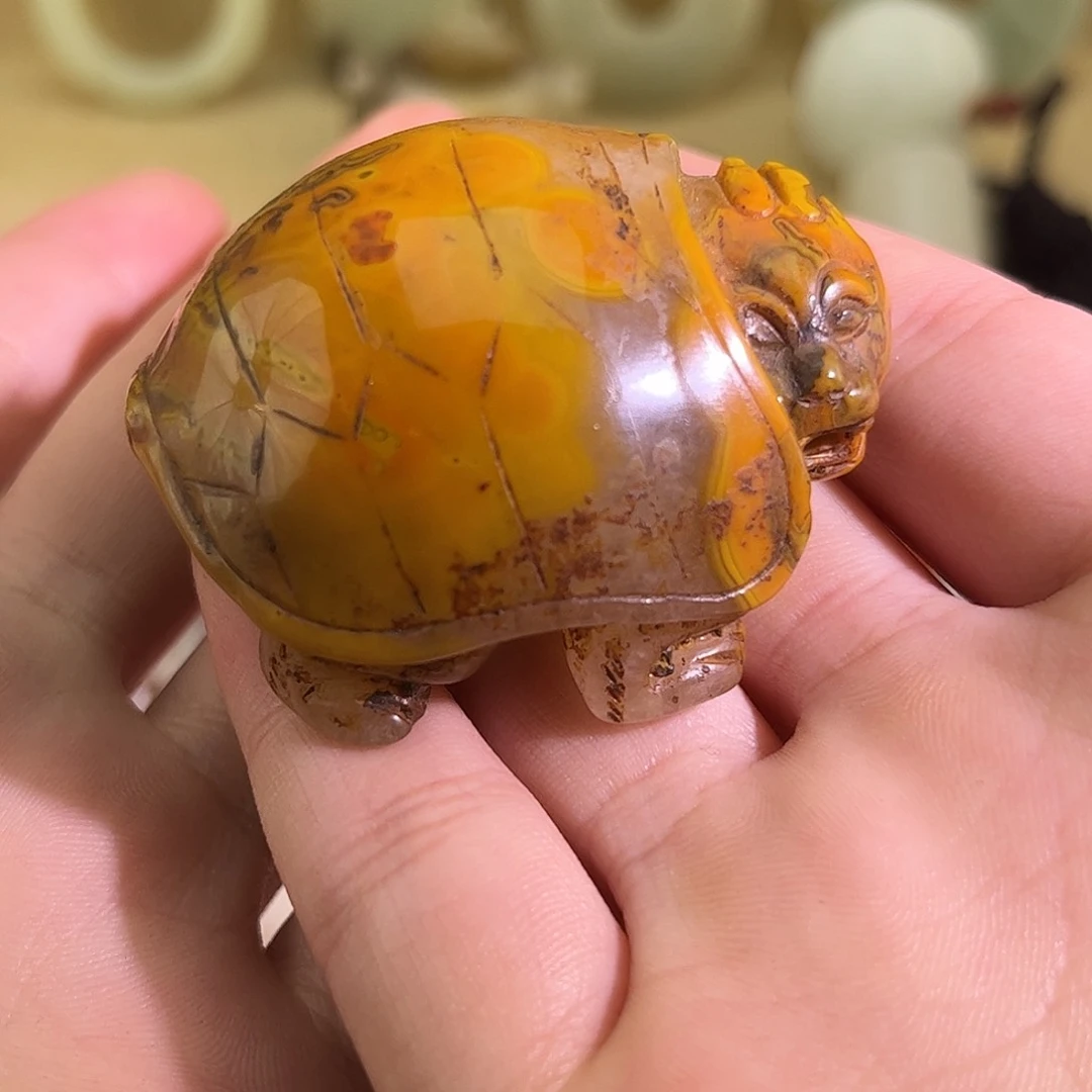 和田玉颈饰未镶嵌墨*