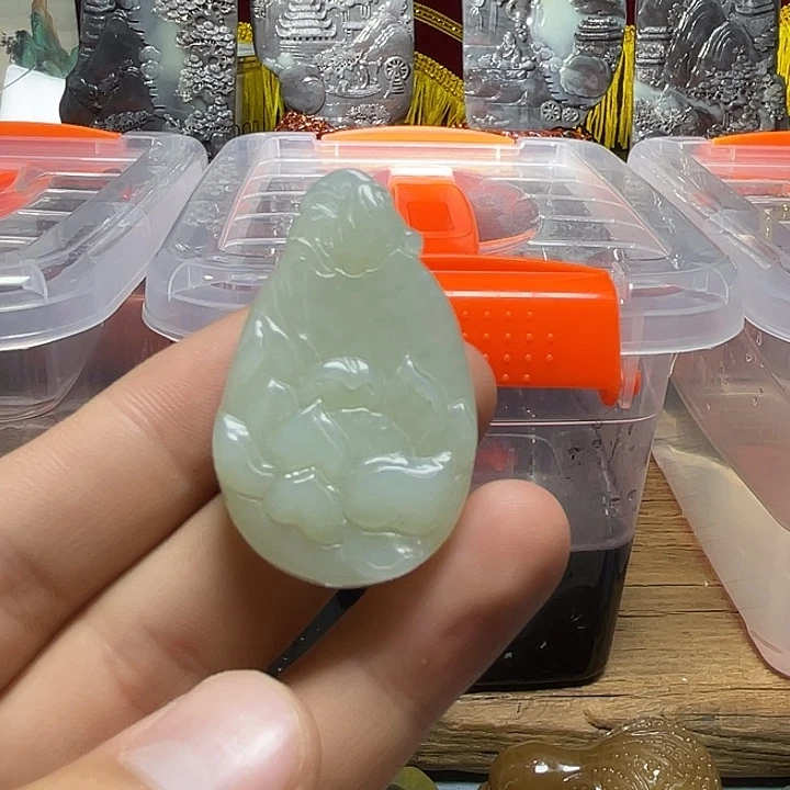 千***慕和田玉（糖玉）未镶嵌颈饰