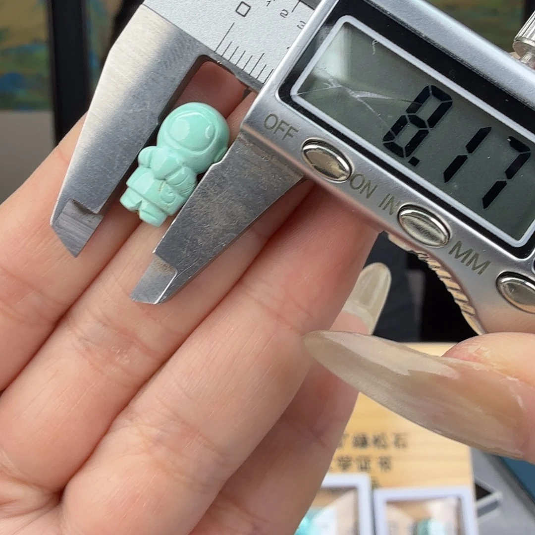 廾***匸绿松石未镶嵌珠宝奇石