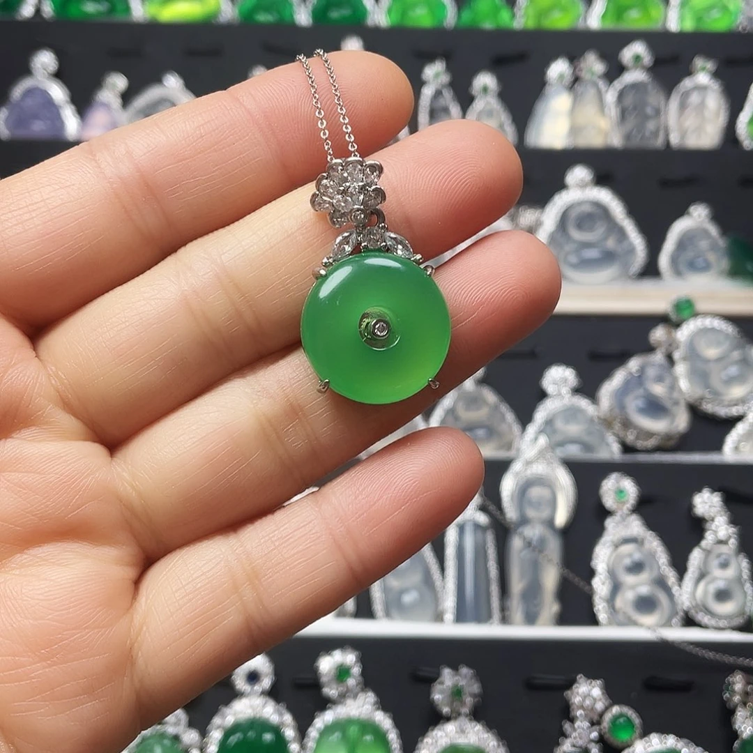 玛瑙/玉髓颈饰合金