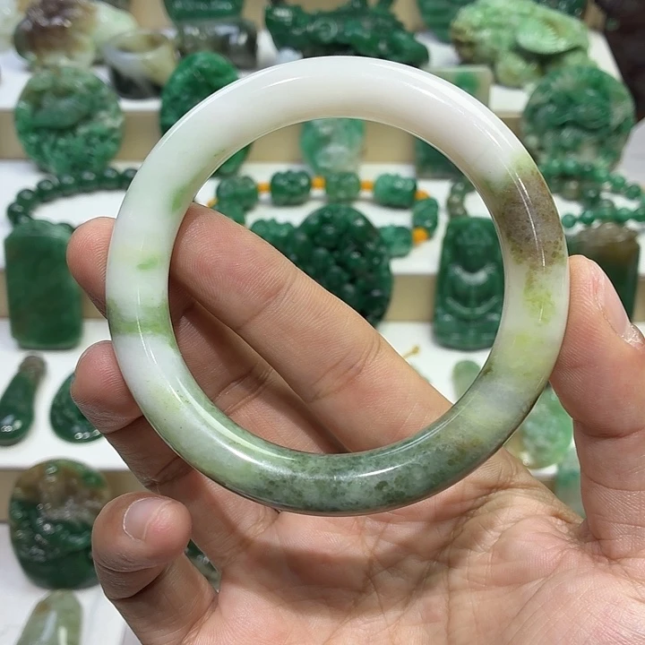 独山玉未镶嵌手镯59圈口