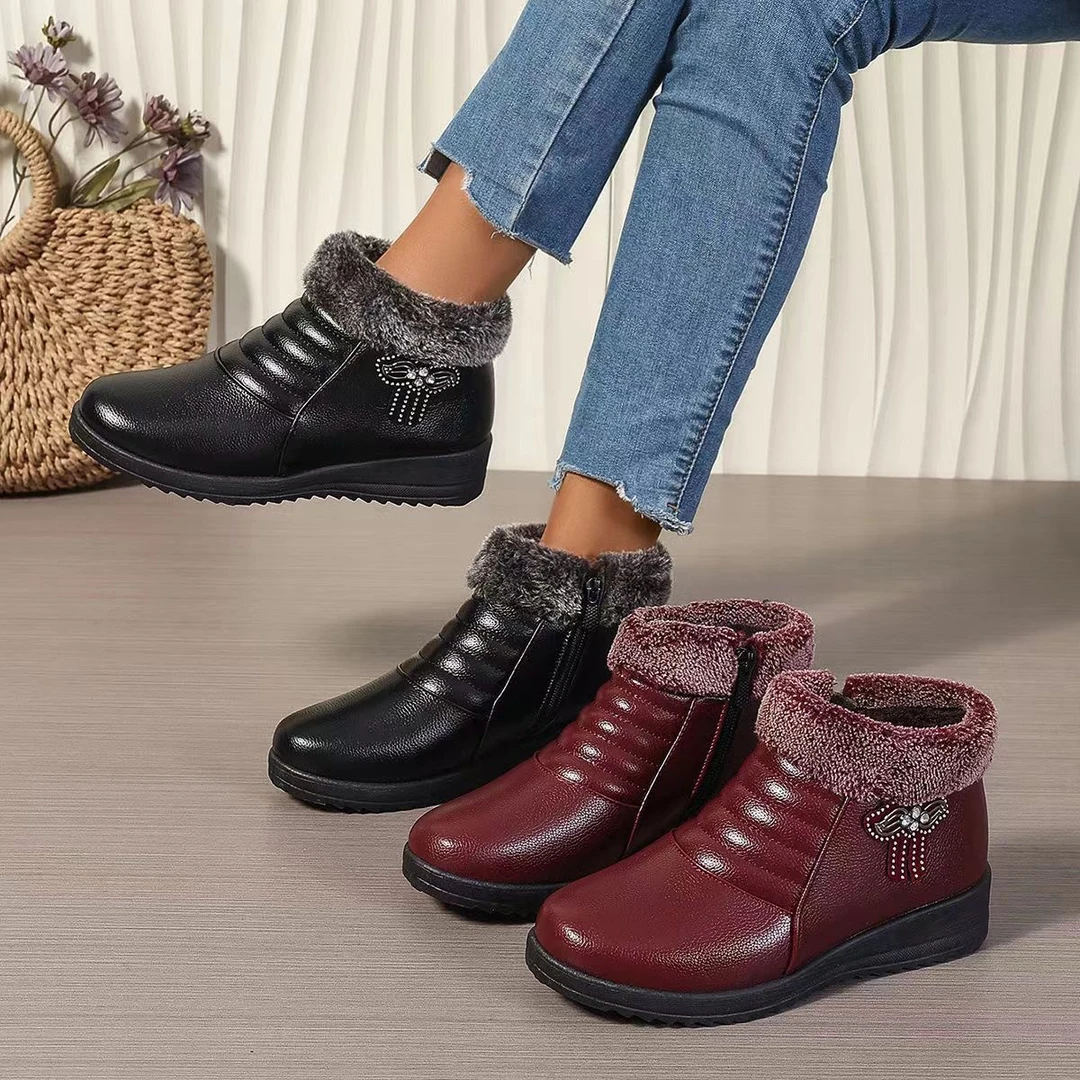 【运费险】加绒时尚爆款正品百搭保暖女靴冬季新款加绒真皮短靴女士