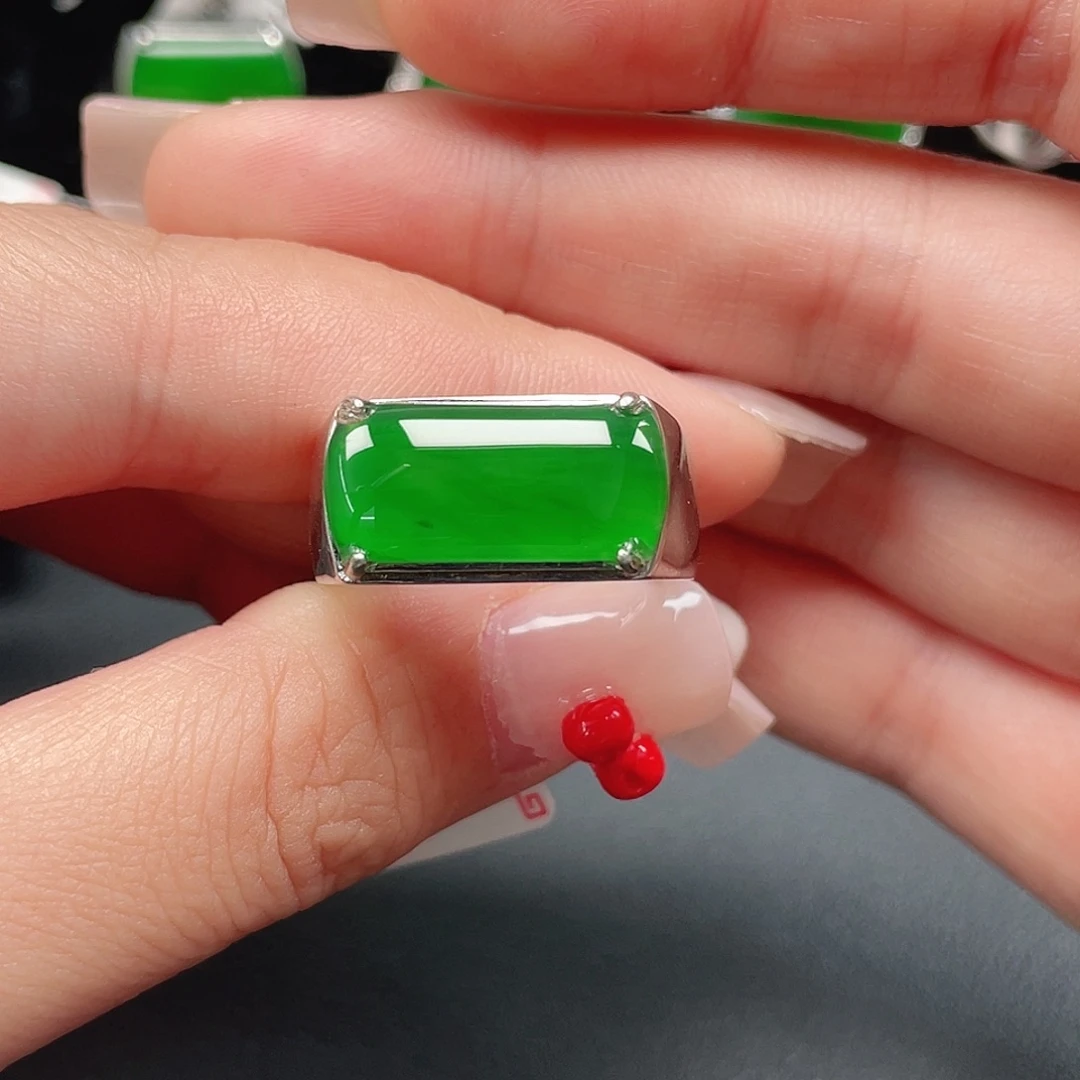 安***部翡翠银S925镶嵌戒指没有运费险3088