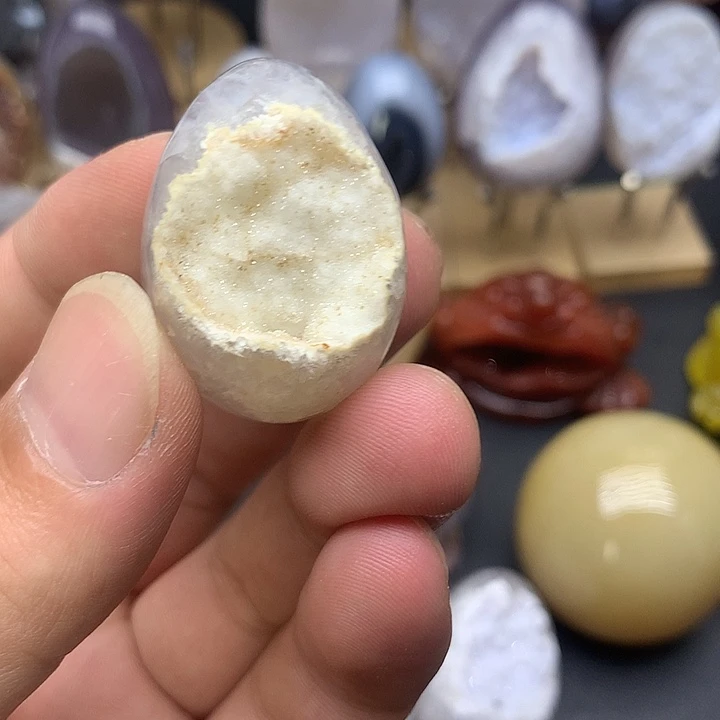 玛瑙/玉髓未镶嵌珠宝奇石