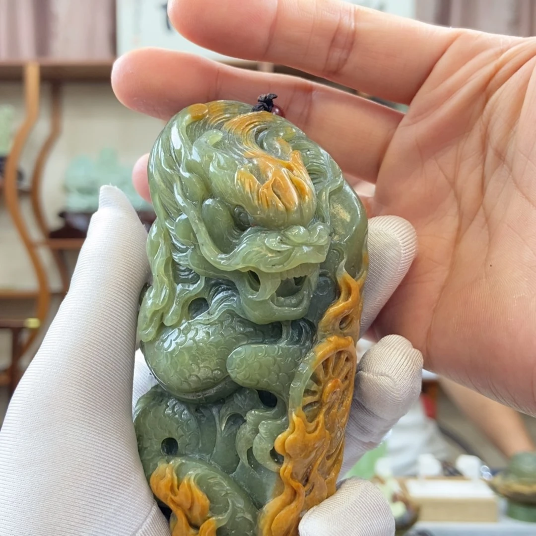 正***义未镶嵌和田玉把件