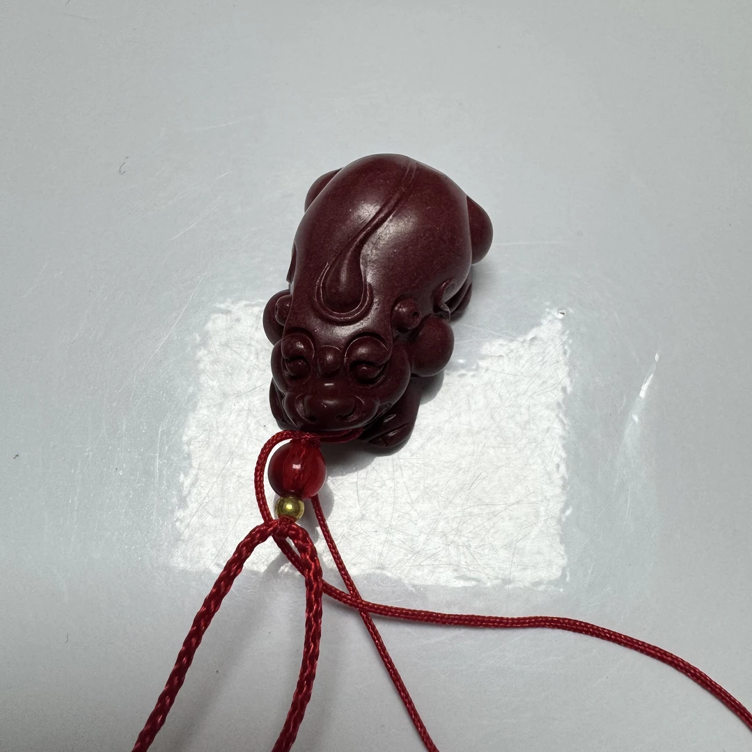含辰砂工艺品手工制作貔貅吊坠