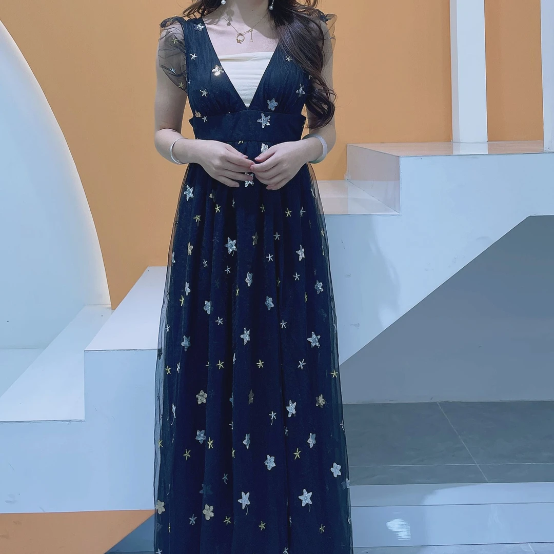 ［依易原创］显瘦减龄精致收腰仙女网纱满天星连衣裙A0609