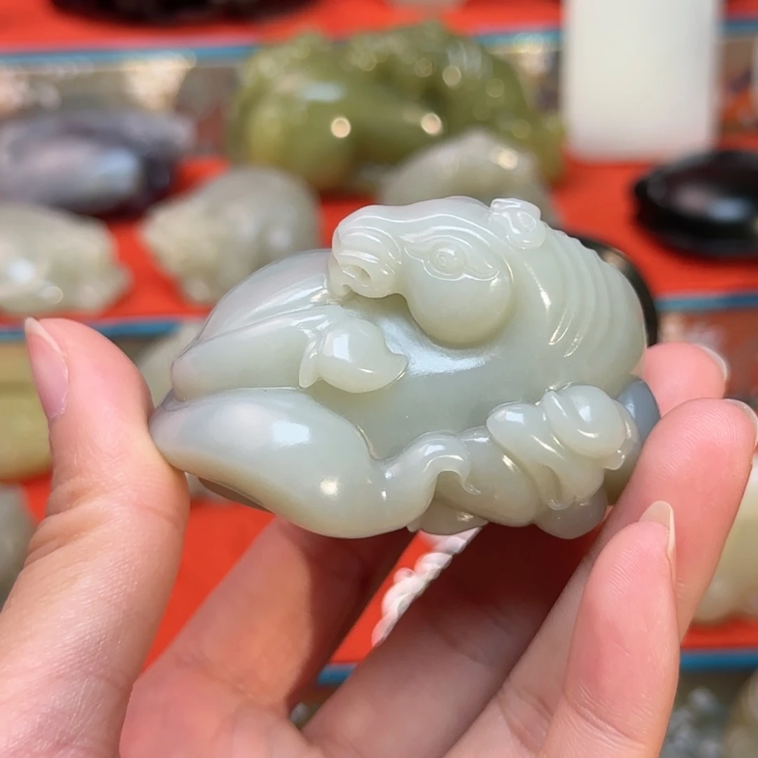 未镶嵌和田玉挂件