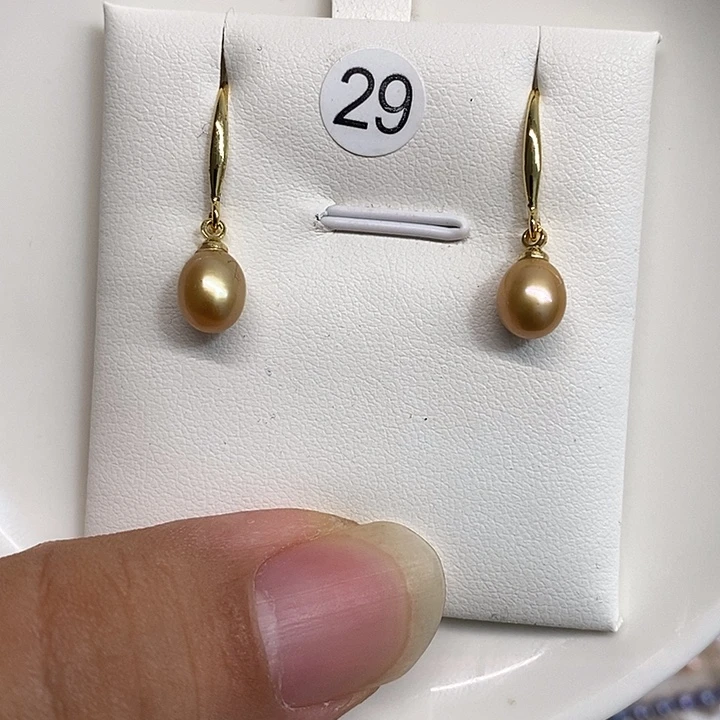 淡水珍珠合金耳饰