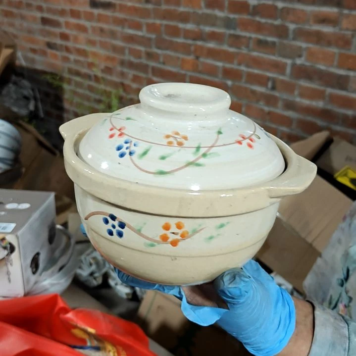 摆件陶瓷盘子碗啥都有