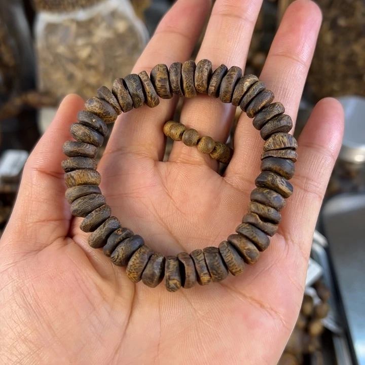 沉香碎屑沉香奇楠沉香 1.0 沉水壳子