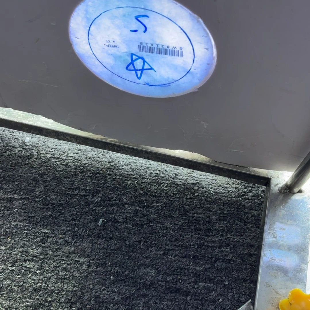 禧***禧定制翡翠未镶嵌多样性发一