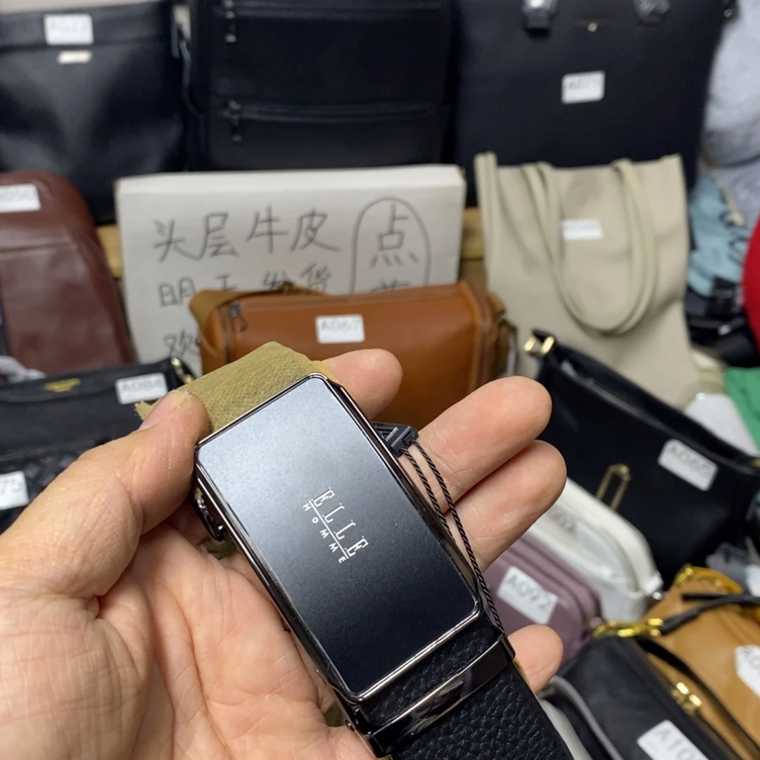 头层牛皮牛皮的哦