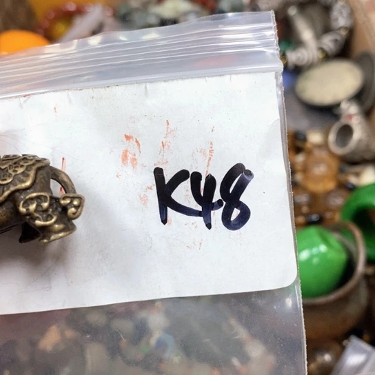 设***哥吊坠滴血莲花菩提