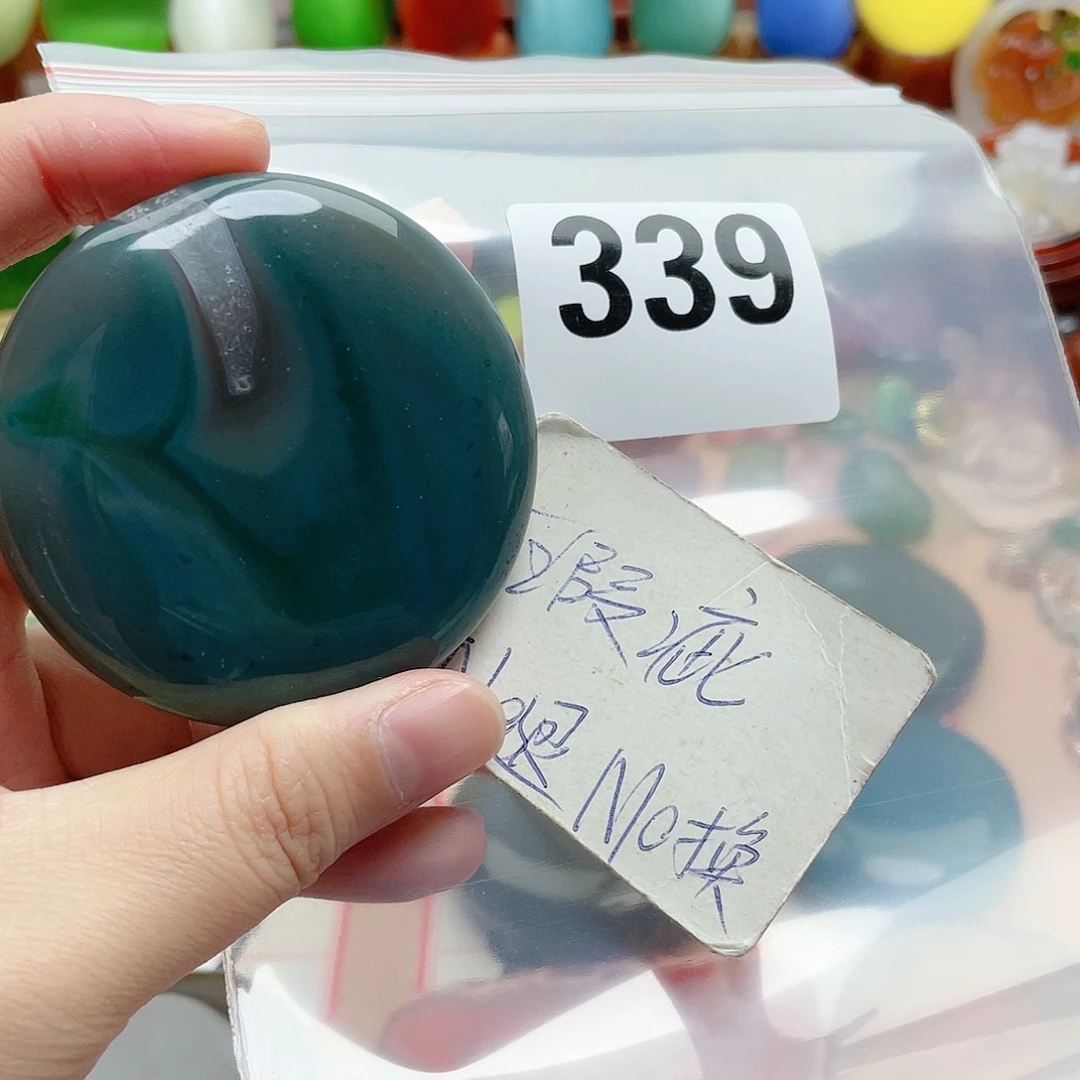 合金颈饰玛瑙/玉髓梅****店