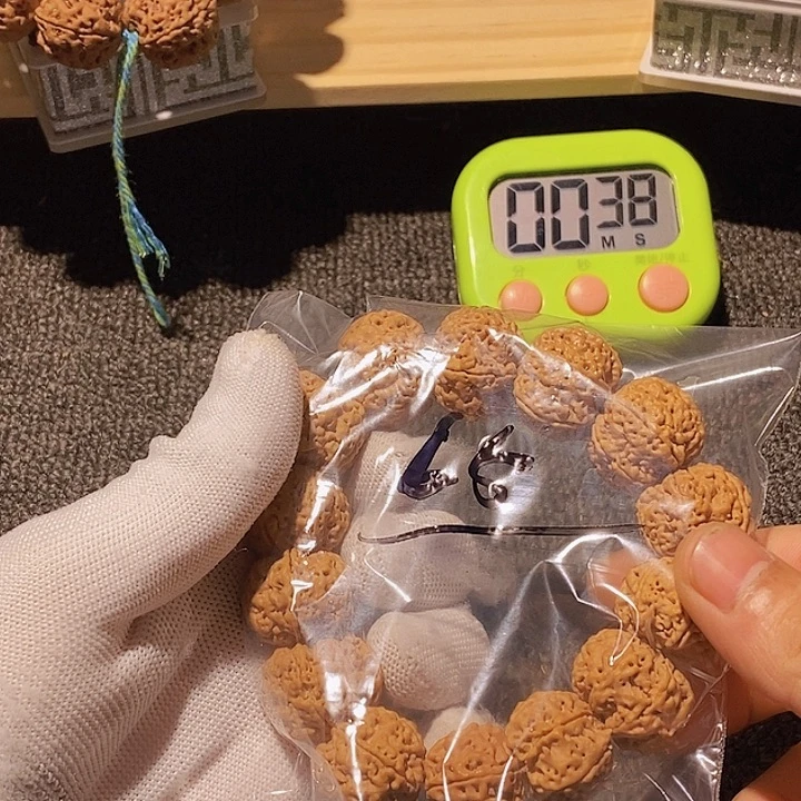 丶***单吊坠金刚菩提这一个人真的挺厉害呀