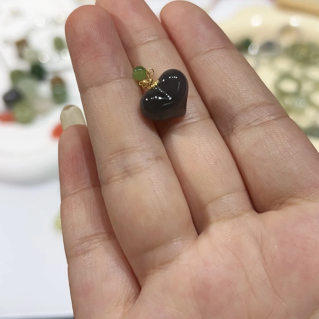 和田玉18K金镶嵌颈饰蜡**新