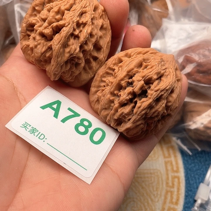 文玩核桃把件核桃