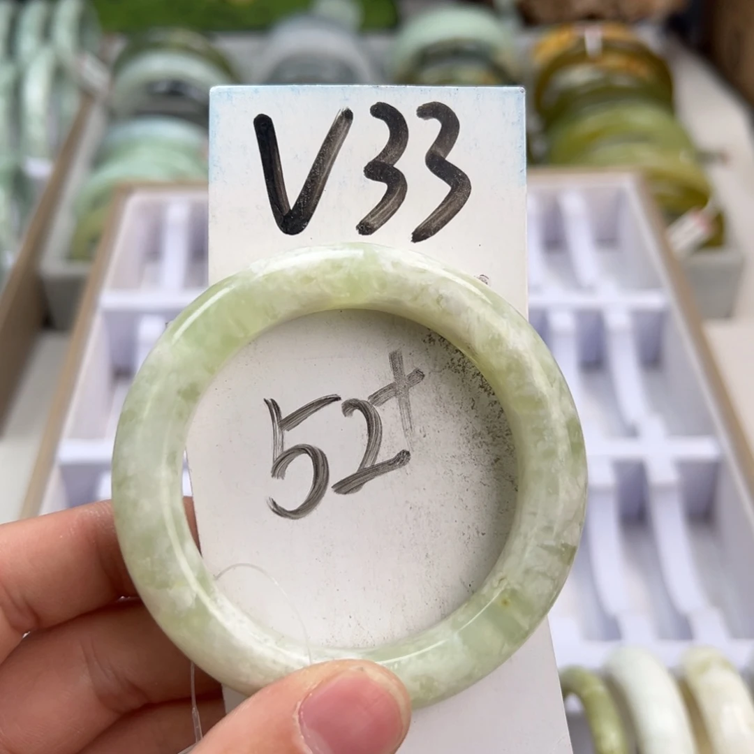 岫玉手镯未镶嵌天然岫玉