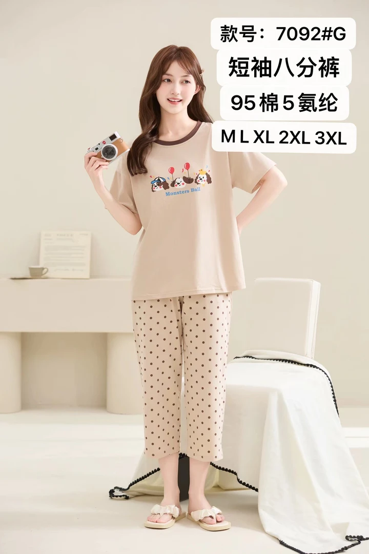 芬亿新款女士爽棉短袖八分裤家居服套装  7092