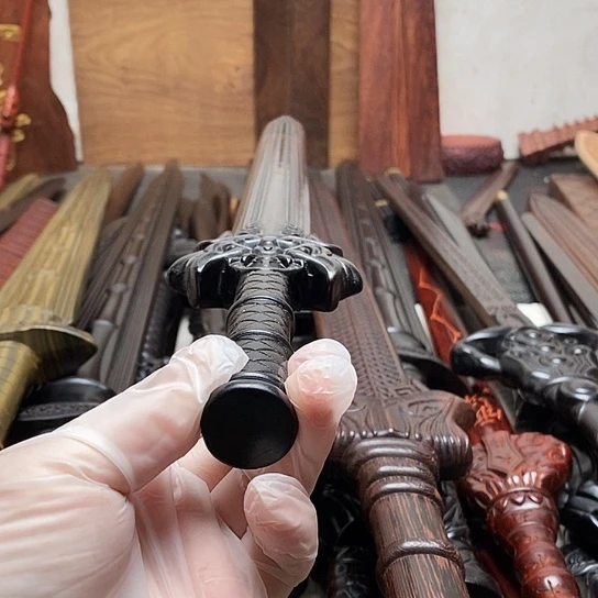 紫光檀木木50长小逆鳞