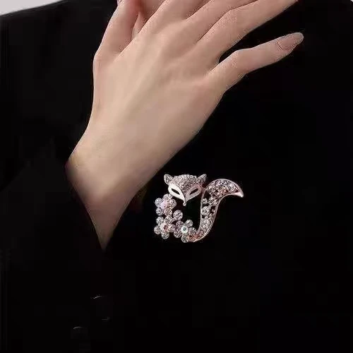 合金锆石胸针 C-2110狐狸胸针韩版时尚高档毛衣外套开衫配饰别针