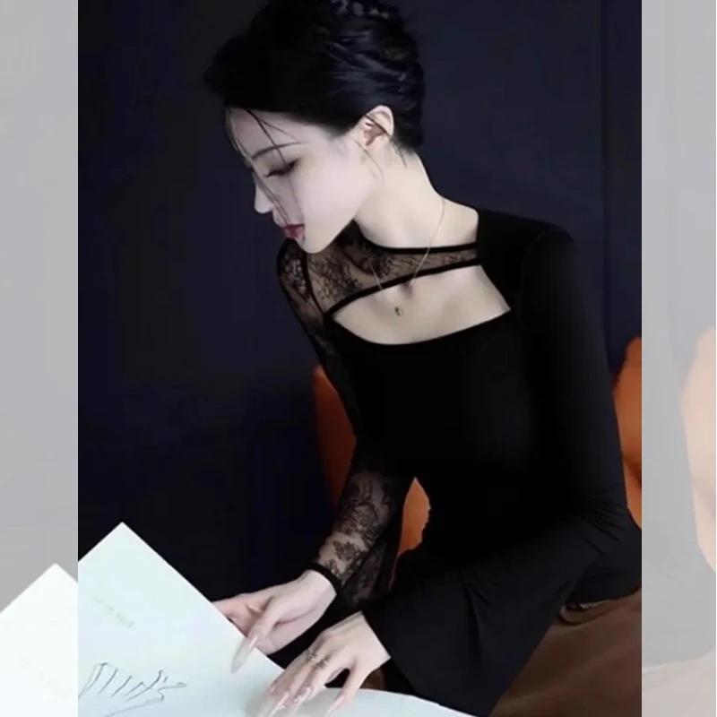 法式独特黑色蕾丝镂空长袖t恤女2025秋冬设计感辣妹露肩打底上衣