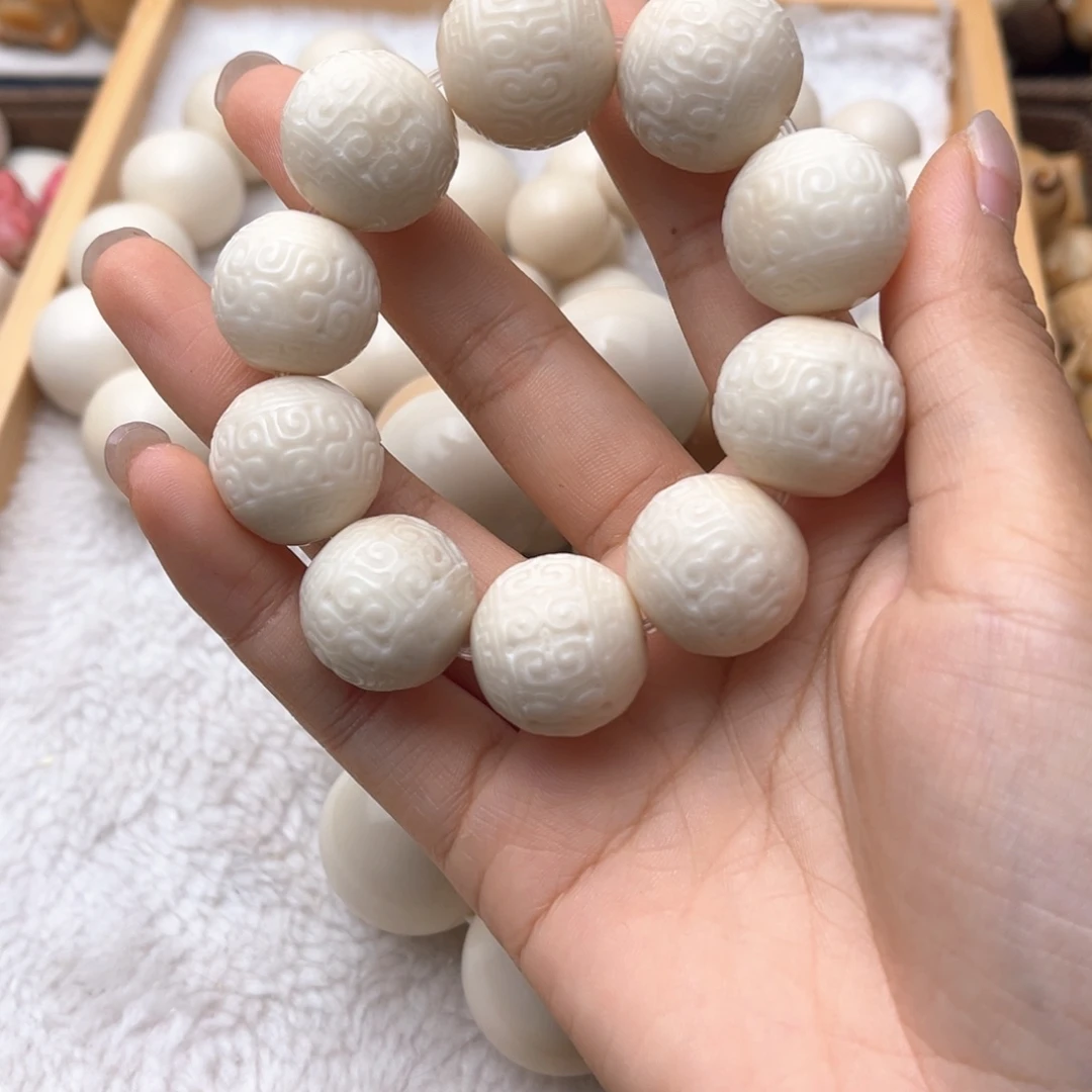 菩提根/象牙果吊坠回纹卡20