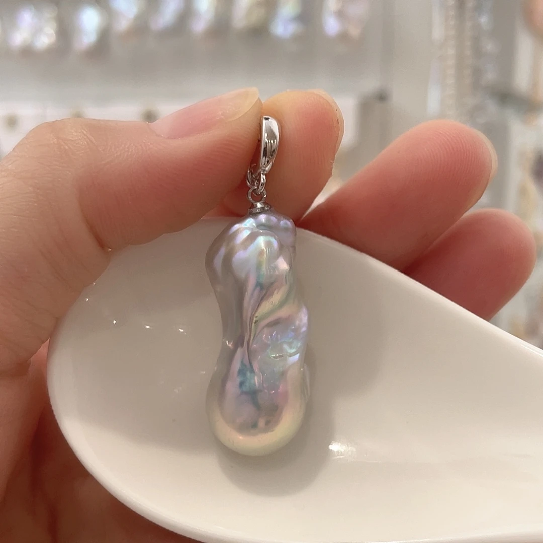 颈饰未镶嵌淡水珍珠