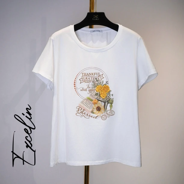 【白金圆标花朵刺绣短袖圆领】夏季减龄重工舒适短袖T恤女式上衣