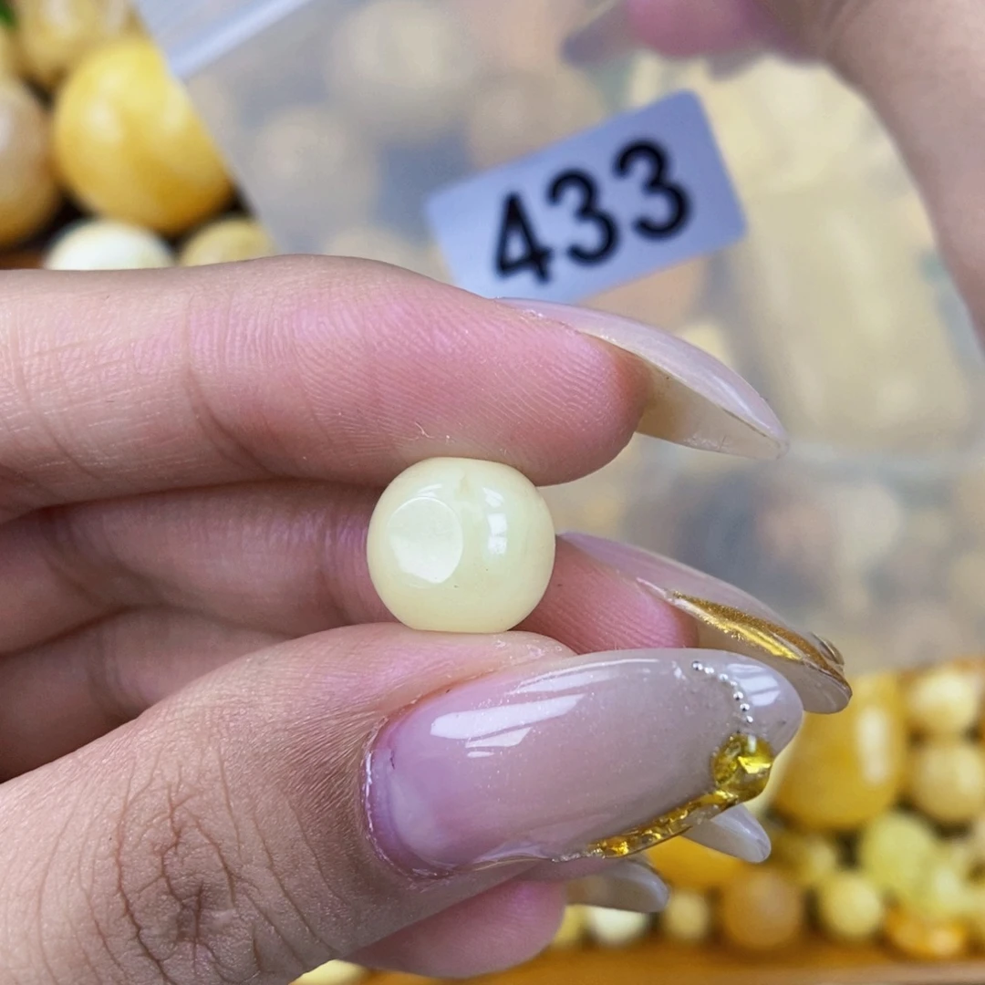 琥珀未镶嵌珠宝奇石9.6