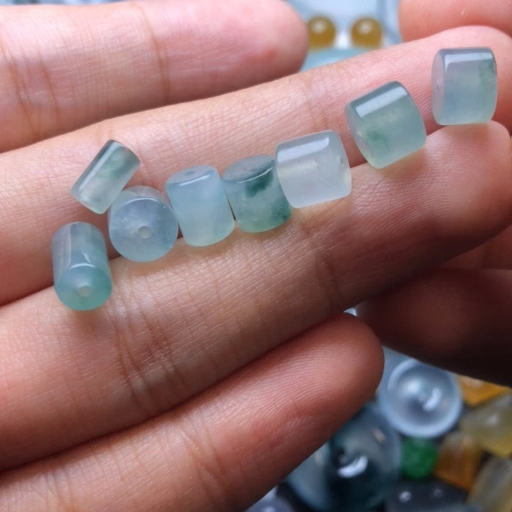 未镶嵌定制翡翠挂件