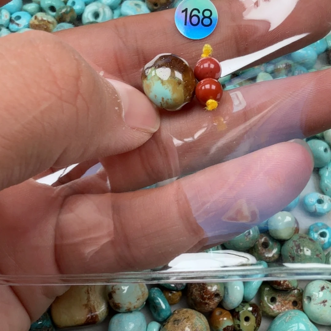 南红玛瑙未镶嵌珠宝奇石