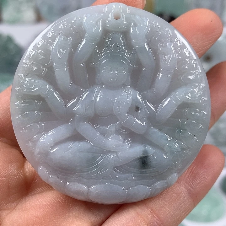 翡翠未镶嵌颈饰千手观音福利