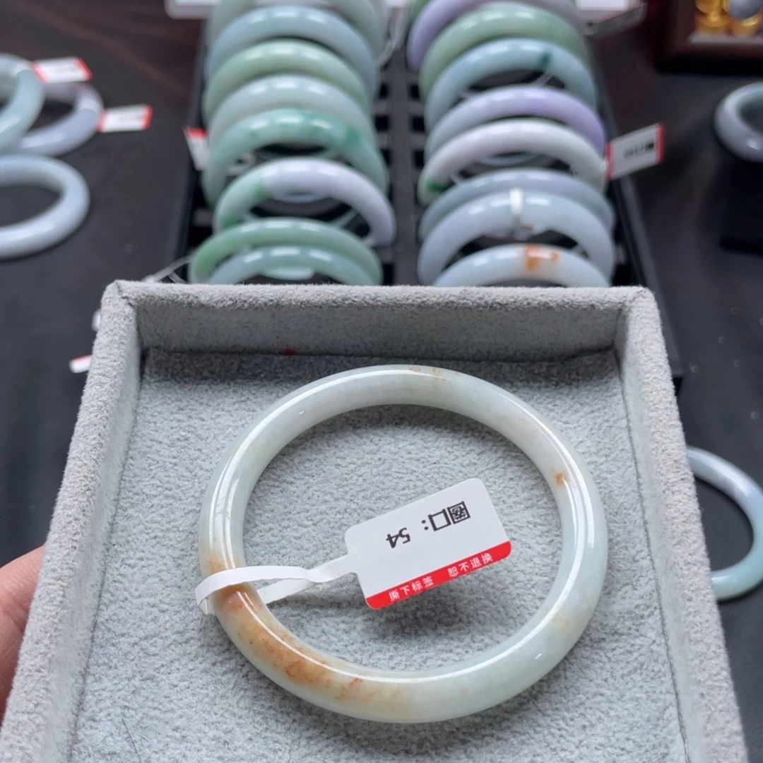 翡翠未镶嵌手镯圆条