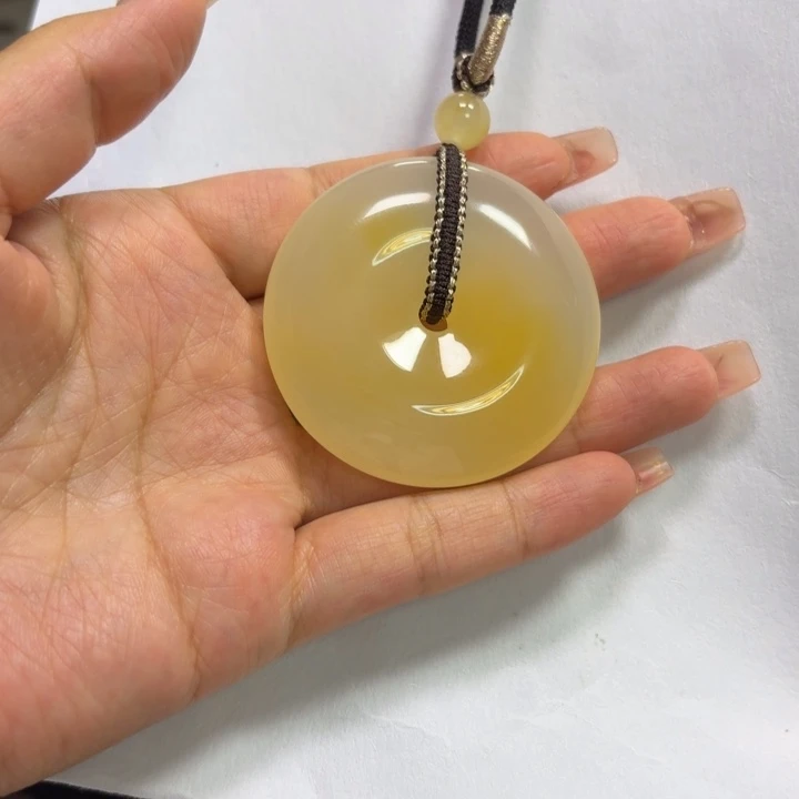 石英质玉（黄龙玉）未镶嵌手镯知**黑